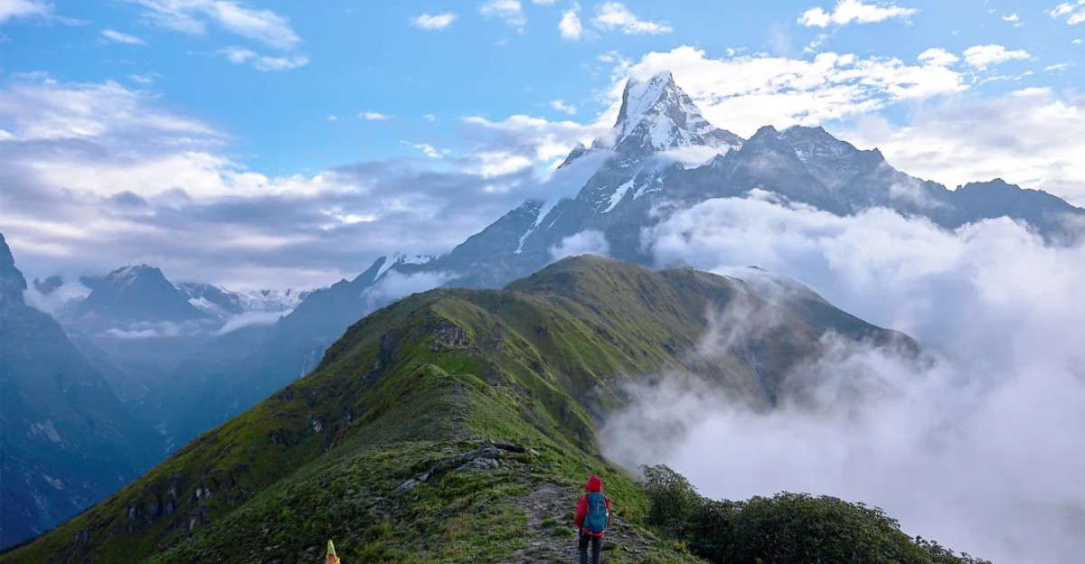 Scenic view of the open ridge trail and mountain peaks on the unaffected Mardi Himal trek in Nepal